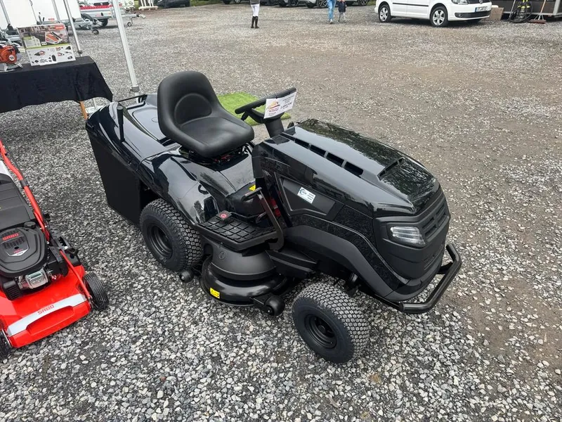 Aufsitzrasenmäher Rasentraktor Castelgarden 102 Kawasaki Motor